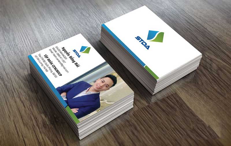 mau-card-visit-dep-bds-xay-dung-1