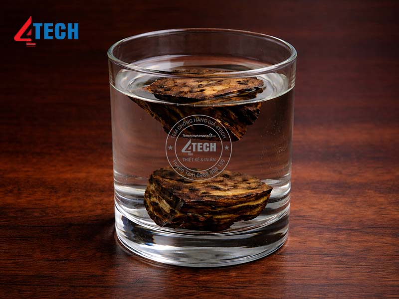 7 Cách phân biệt trầm hương thật giả chính xác năm 2026 26 cach phan biet tram huong that gia 4tech 6